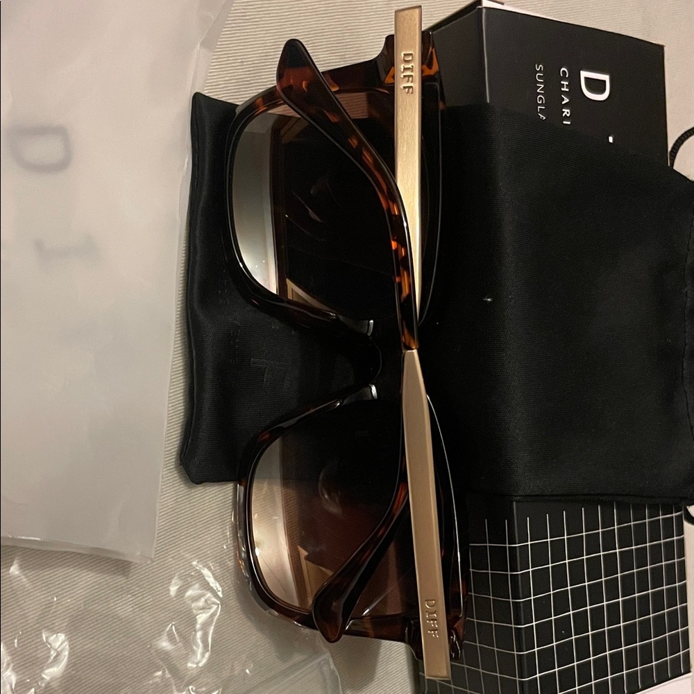 Diff Tortoise Shell Sunglasses BNWT - Picture 6 of 6